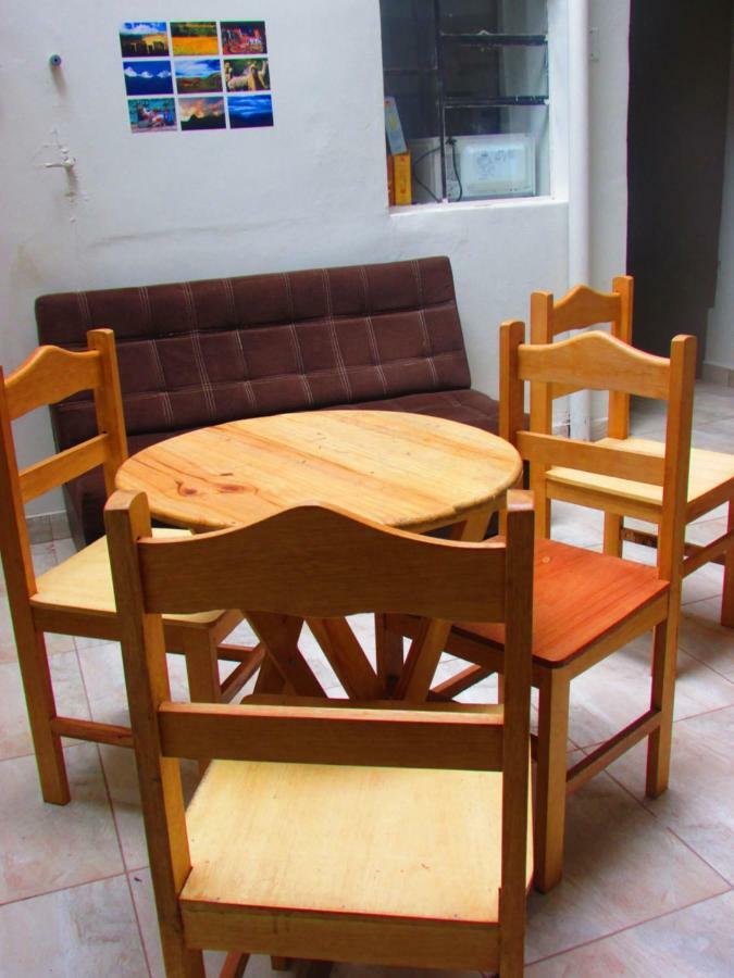 The Grasshopper Hostels Av Alta Cusco Eksteriør billede
