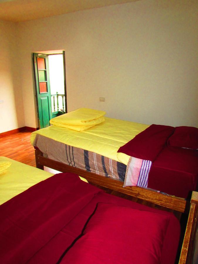 The Grasshopper Hostels Av Alta Cusco Eksteriør billede